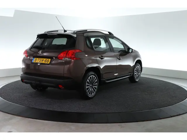 Peugeot 2008 2