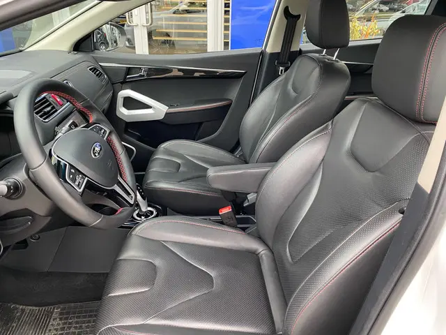 JAC iEV7S 39 kWh | € 2000,- Inruilpremie ! | 2022 Elektrisch 15