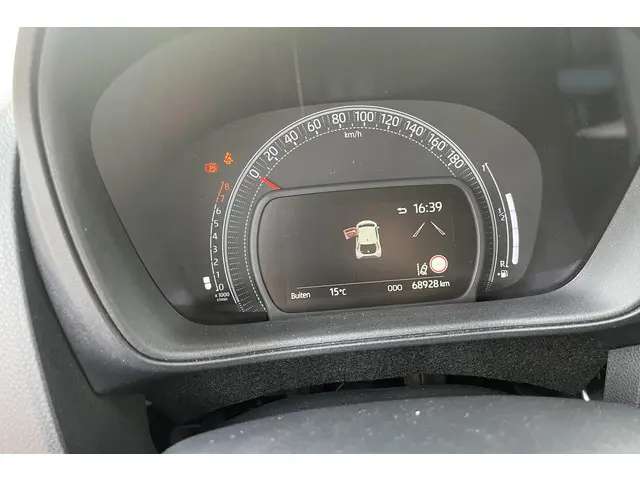 Toyota Aygo X 1.0 VVT-i MT Envy 2022 Benzine