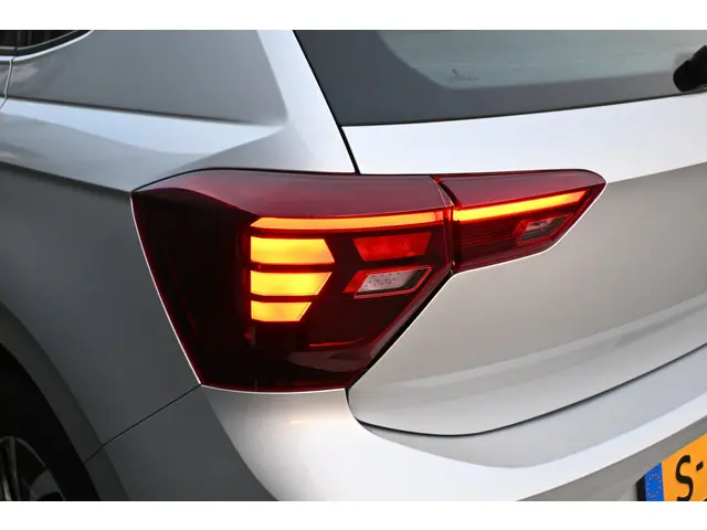 Volkswagen Polo 1.0 TSI Life 2023 Benzine 34