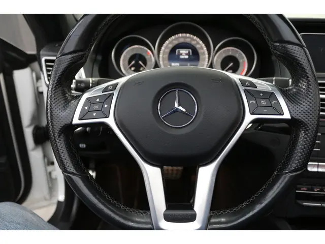 Mercedes-Benz E-Klasse Cabrio 200 Prestige 2016 Benzine 13