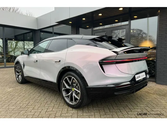Lotus Eletre EDS 450 S 4WD 112 kWh 2023 Elektrisch 7