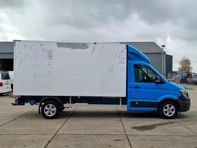 Volkswagen Crafter 35 2.0 TDI L4H3 2020 Diesel 8