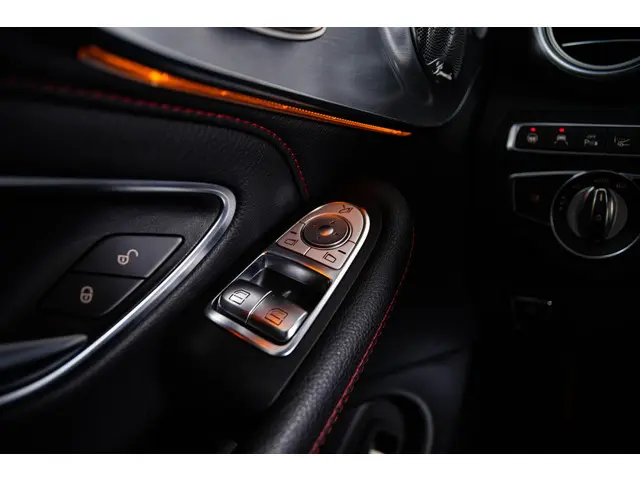 Mercedes-Benz C-Klasse Coupé AMG 43 4MATIC 2018 Benzine 42
