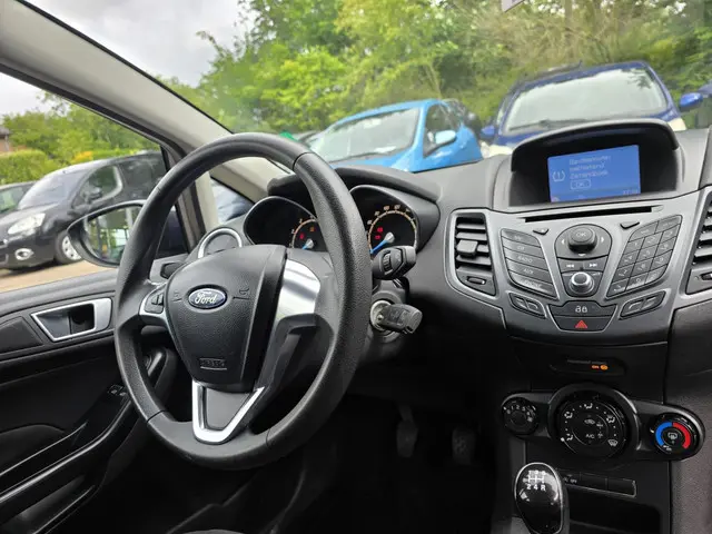 Ford Fiesta 1.0 Style 2014 Benzine 11