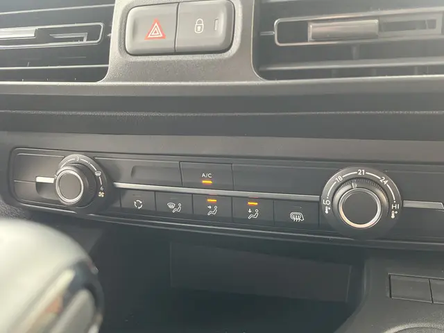 Citroën Berlingo BlueHDi 100 S&S L2 2024 Diesel 10