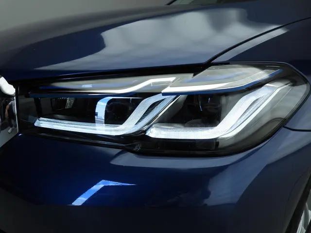 BMW 5 Serie Sedan 520i 2021 Benzine 46