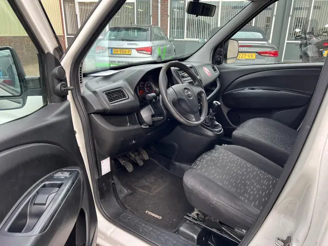 Opel Combo 2