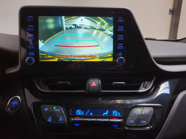 Toyota C-HR 1.8 Hybrid Dynamic 2020 Hybride Benzine 19