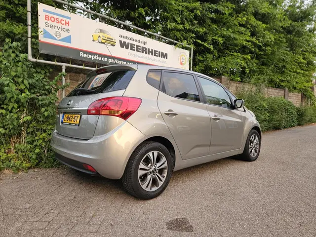 Kia Venga 1.6 CVVT DynamicLine 2016 Benzine 3