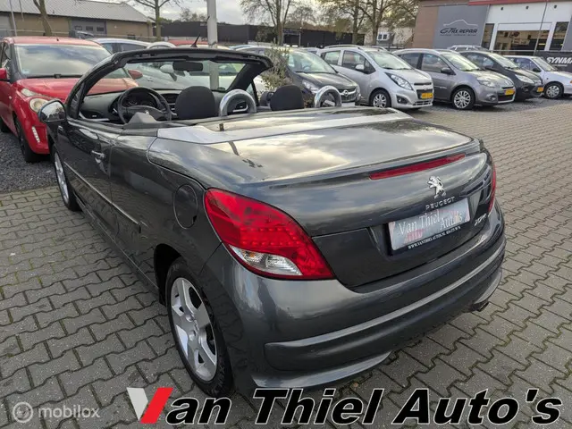 Peugeot 207 CC 1.6 VTi 2013 Benzine 11