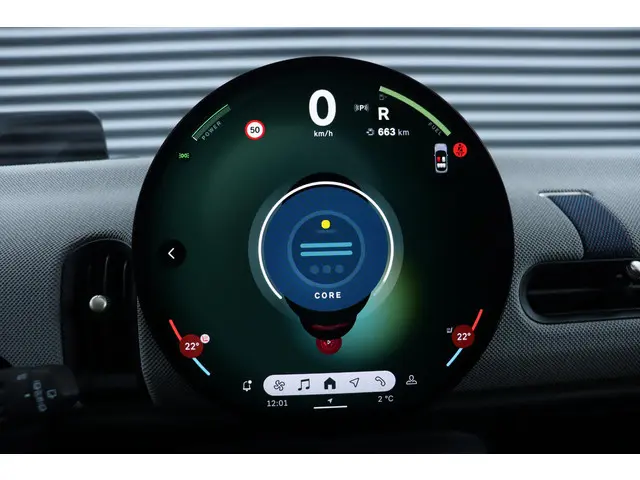 MINI 5-Deurs Cooper C 2024 Benzine 22
