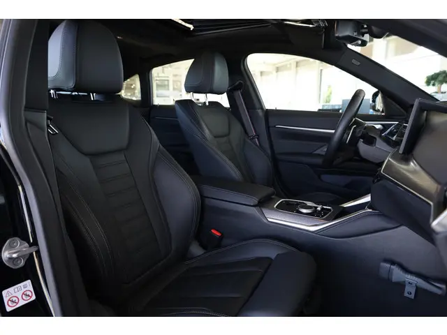 BMW 4 Serie Gran Coupé 430i 2024 Benzine 8