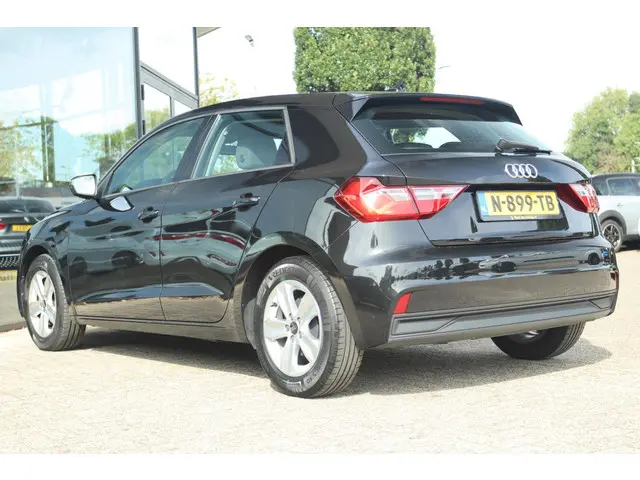 Audi A1 Sportback 25 TFSI PRO LINE 2022 Benzine 10