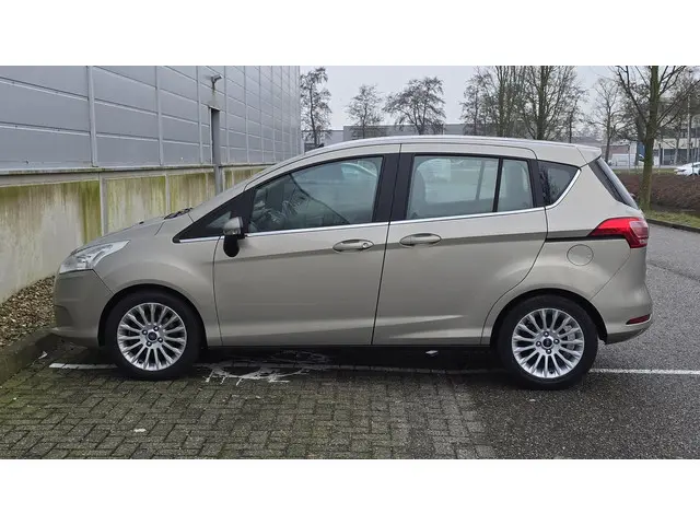 Ford B-MAX 1.6 TI-VCT Titanium 2013 Benzine 6