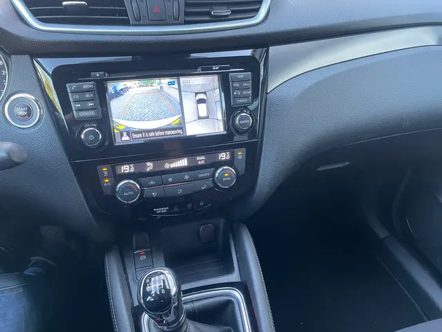Nissan QASHQAI 1.2 N-Connecta Panodak 2018 Benzine 11