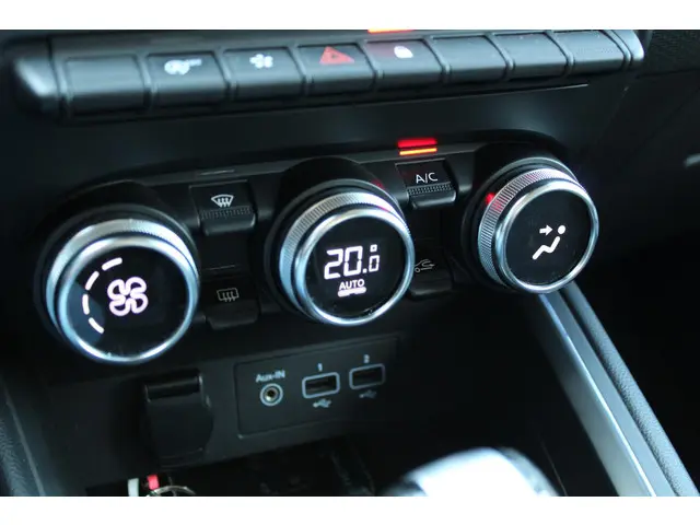 Renault Clio 1.3 TCe Intens 2020 Benzine 28