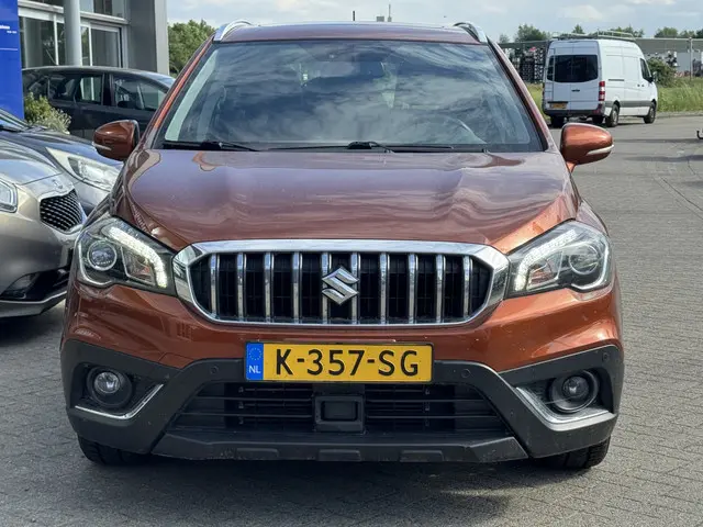 Suzuki S-Cross 1.4 Boosterjet High Executive 2017 Benzine 4