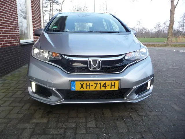 Honda Jazz 1.3 i-VTEC Comfort Aut 2019 Benzine 4