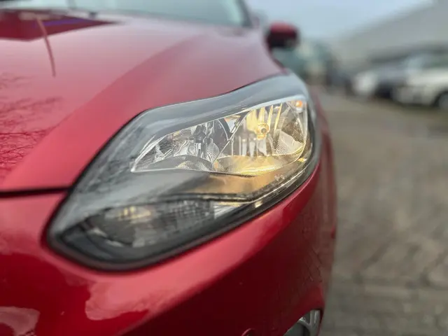 Ford Focus Wagon 1.0 EcoBoost Titanium 2013 Benzine 25