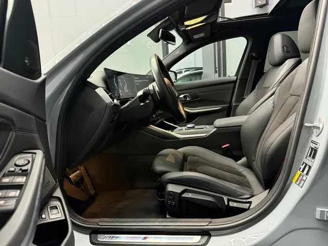 BMW 3 Serie Touring 330e xDrive 2024 Hybride Benzine 7