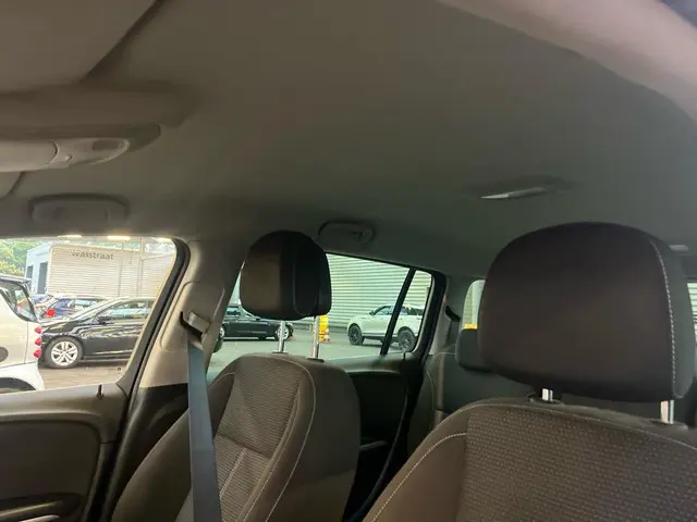 Opel Zafira Tourer 1.4 Business+ 2014 Benzine 19