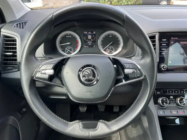 Škoda Karoq 1.0 TSI Business Edition Plus 2021 Benzine 24