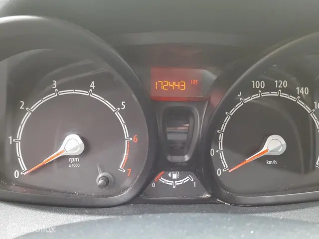 Ford Fiesta 1.25 Champion 2012 Benzine 15