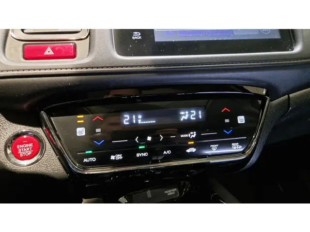 Honda HR-V 1.5 i-VTEC Executive 2017 Benzine 27