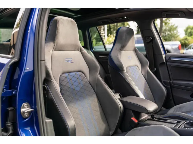 Volkswagen Golf Variant 2.0 TSI R 2015 Benzine 13