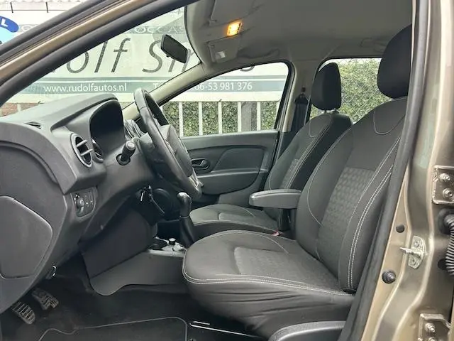 Dacia Logan MCV 0.9 TCe Prestige 2014 Benzine 5