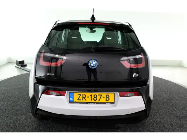 BMW i3 Basis Comfort Advance 22 kWh 2015 Elektrisch 13