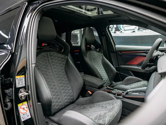 Audi RS3 Sportback 2.5 TFSI quattro 2025 Benzine 24