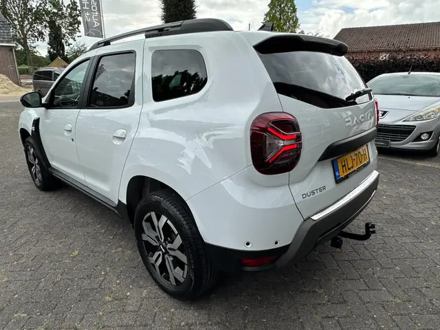 Dacia Duster 1.3 TCe 130 Journey 2023 Benzine 8