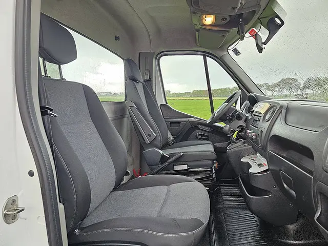 Renault Master T35 2020 Diesel 7
