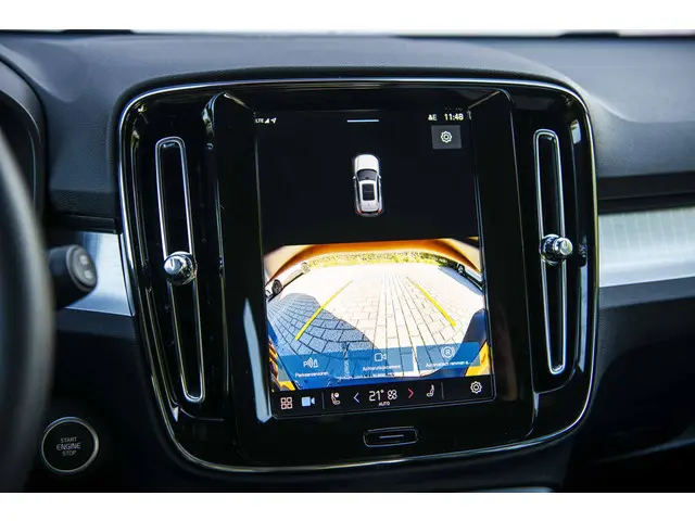 Volvo XC40 2.0 B4 Plus Dark 2024 Benzine 21