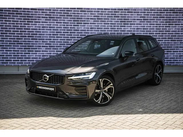 Volvo V60 2.0 B4 Plus Dark 2023 Benzine 15