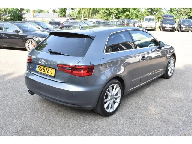 Audi A3 1.4 TFSI Ambition Pro Line S 2013 Benzine 32