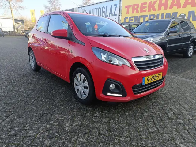 Peugeot 108 1.0 GROOT SCHERM BLUETH/NAP/AIRCO 2014 Benzine 5