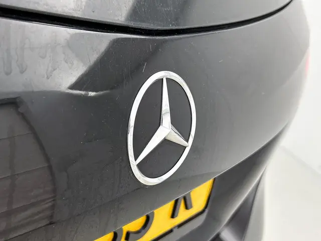 Mercedes-Benz A-Klasse Ambition 2017 Benzine 19