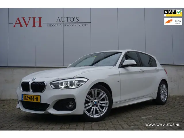 BMW 1 Serie 118i Centennial High Executive 2017 Benzine