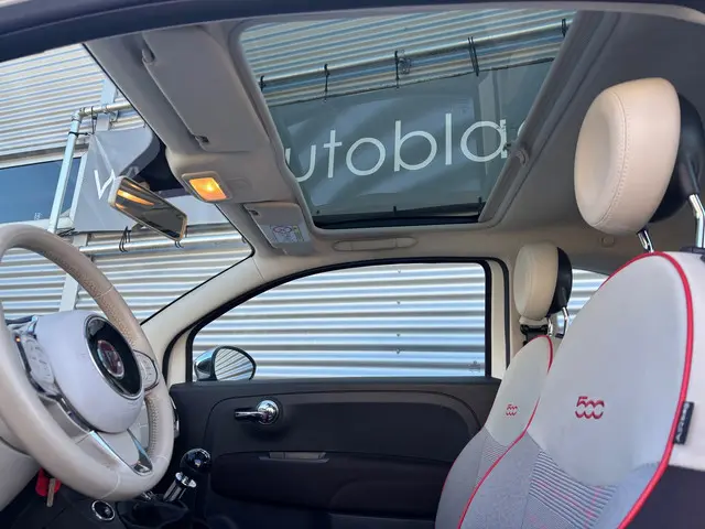 Fiat 500 1.2 Lounge 2017 Benzine 11