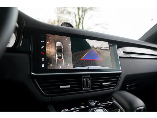 Porsche Cayenne Coupé E-Hybrid 2022 Hybride Benzine 14