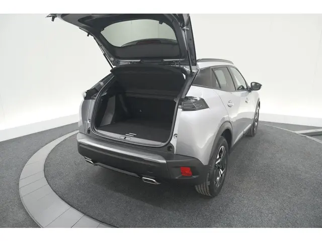 Peugeot 2008 PureTech 130 EAT8 Allure 2024 Benzine 58
