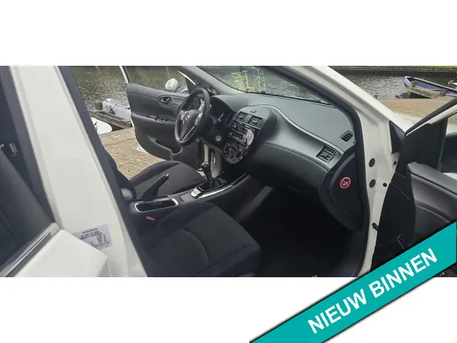 Nissan Pulsar 1.2 DIG-T Business Edition 2015 Benzine 14