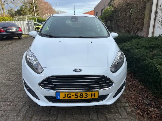 Ford Fiesta 1.0 EcoBoost Titanium/ 2016 Benzine 8