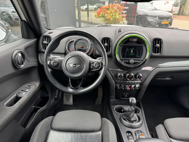 MINI Countryman 2