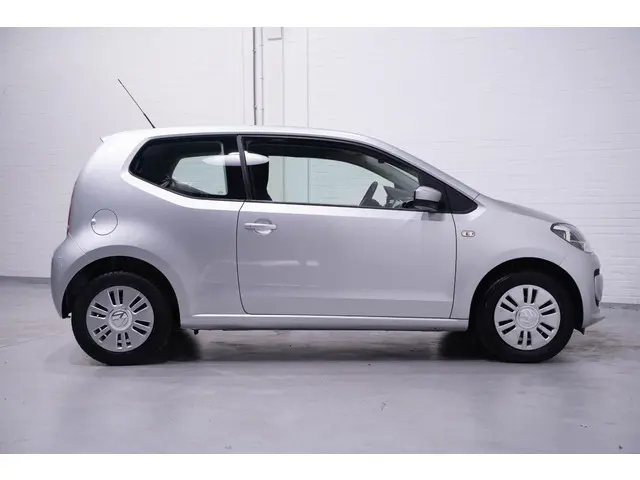 Volkswagen up! 1.0 Move Up 2014 Benzine 6