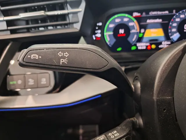 Audi A3 Sportback 40 TFSI e S-Line 2022 Hybride Benzine 30