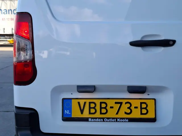Opel Combo 1.6D L1H1 Edition 2019 Diesel 10